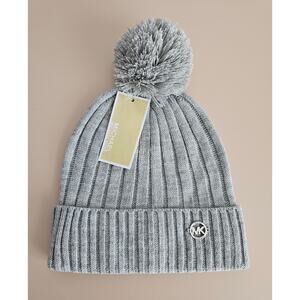 NWT Michael Kors Women's Light Gray Ribbed Knit Beanie with Pom Pom Hat